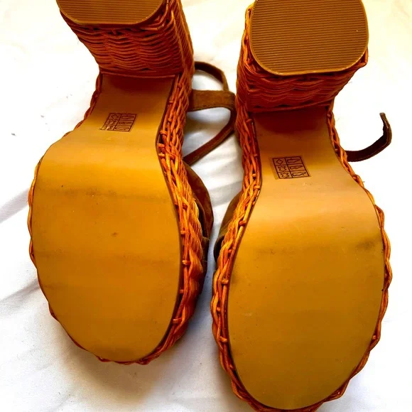 Jeffrey Campbell Wicker Platform Heel Sandals — NEVER WORN - Picture 3 of 5